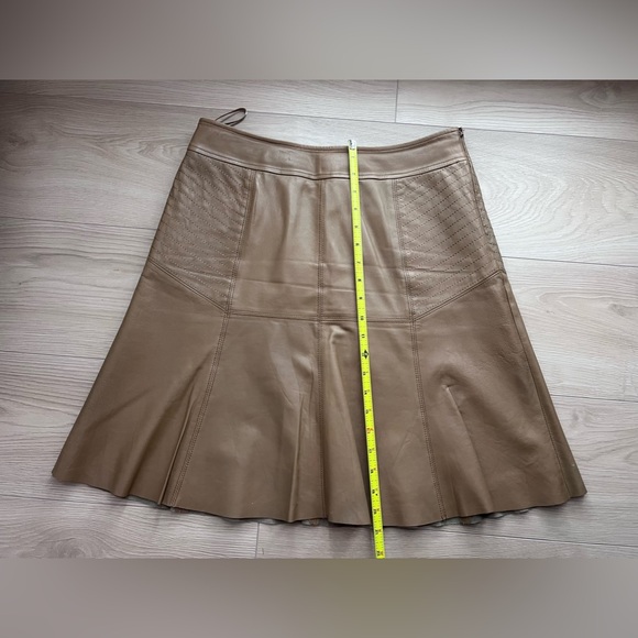 WHBM leather skirt - Picture 4 of 8